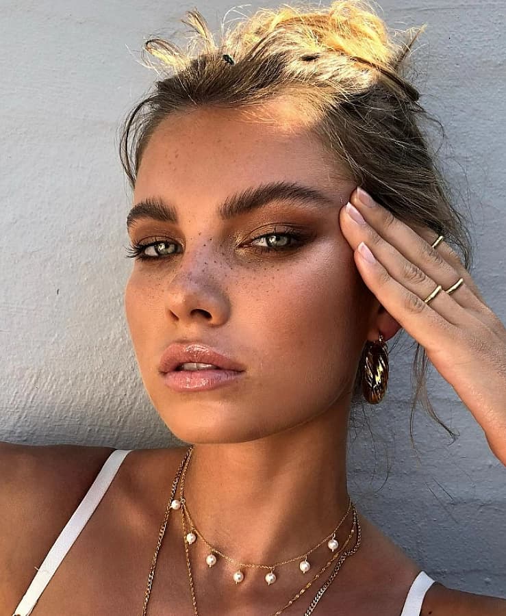 Latte Make-Up von taniellejaimua