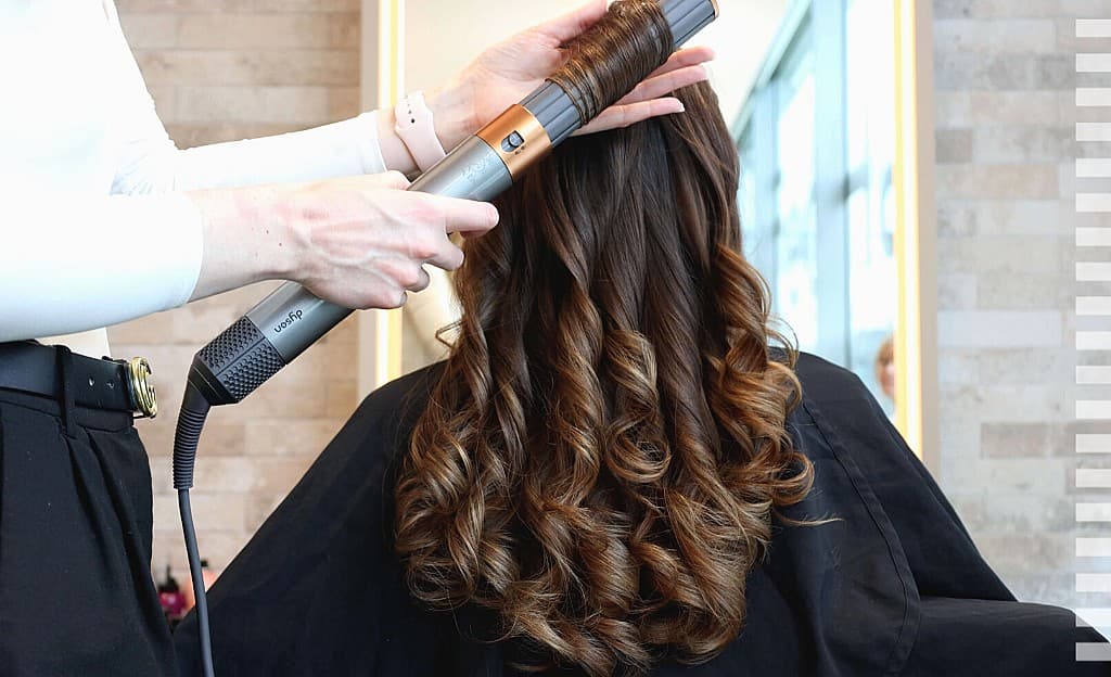 Dyson Airwrap Styling im Salon