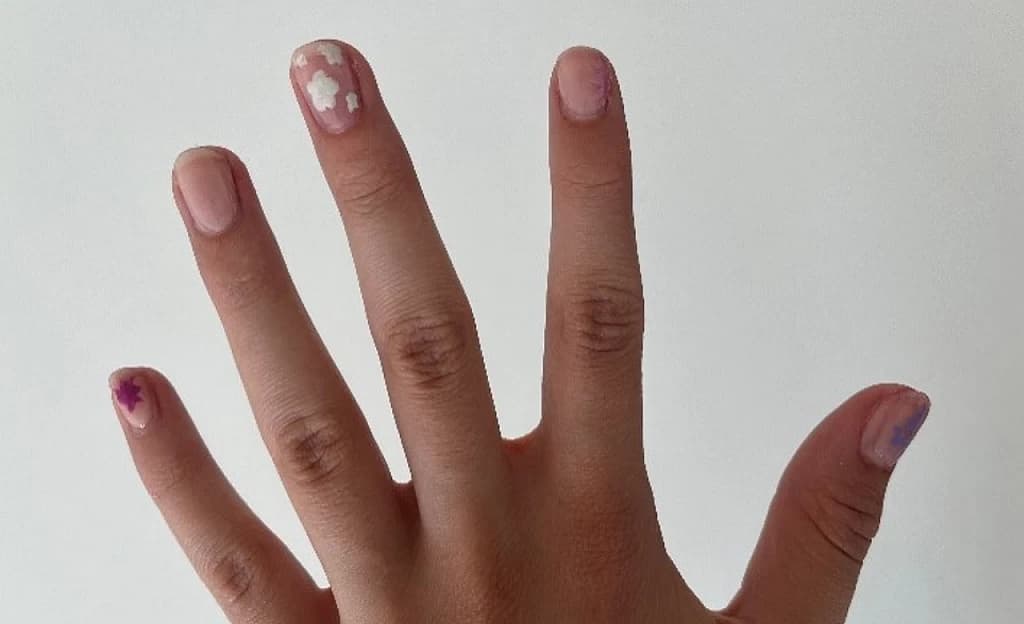 Nägel mit Blumendesign