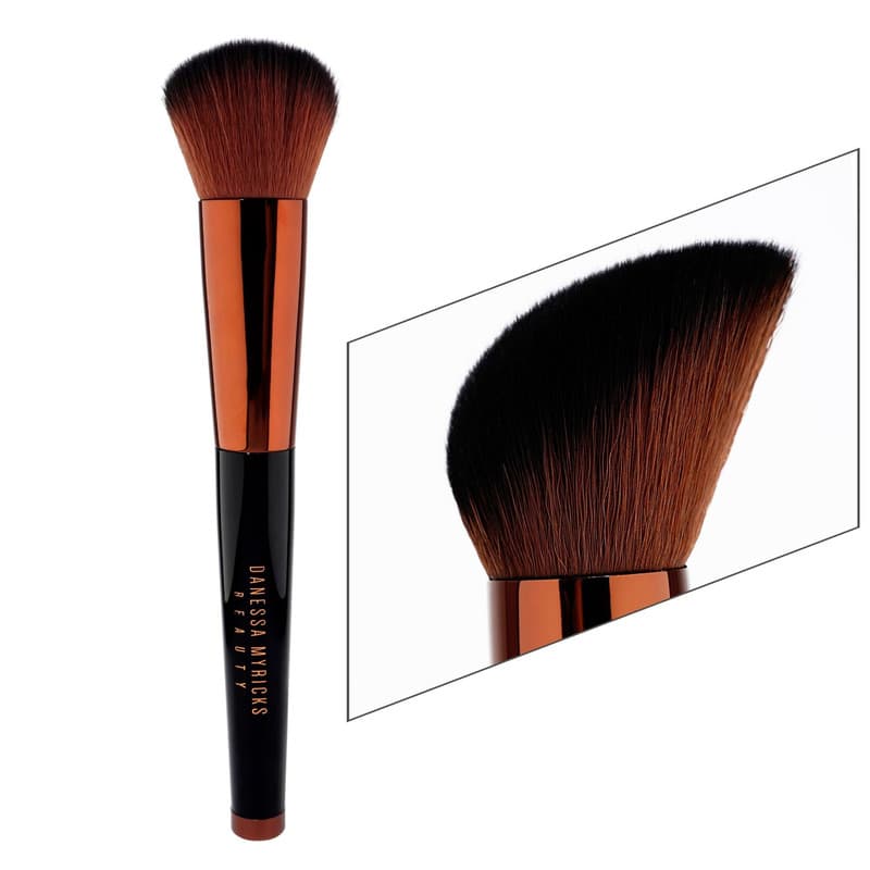 Danessa Face - Yummy Face 1.0 All Over Complexion Brush
